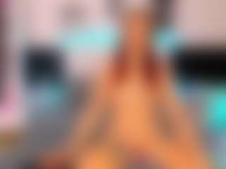 KiraNeww's Live Sex Cam Show