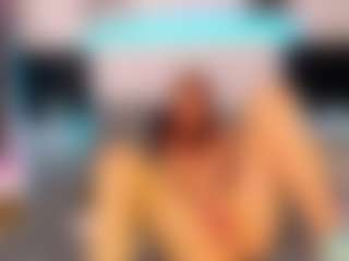 KiraNeww's Live Sex Cam Show