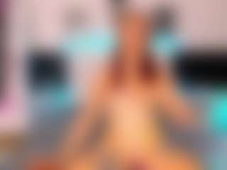 KiraNeww's Live Sex Cam Show