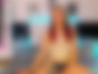 Live cam show with KiraNeww - New Young Adult on Camming Site
