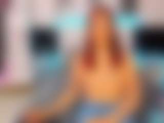 Live cam show with KiraNeww - Dildo Or Vibrator on sexylive.show