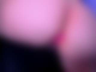 Live cam show with LanaOficial - Facial on Camsoda
