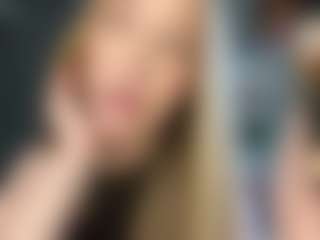 LaraeThurrell's Live Sex Cam Show