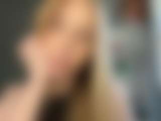 Live cam show with LaraeThurrell - Irish on CSO-WL