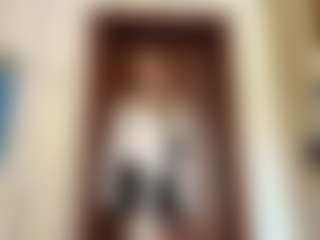 LaraeThurrell's Live Sex Cam Show
