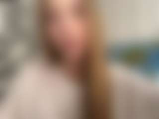 LaraeThurrell's Live Sex Cam Show