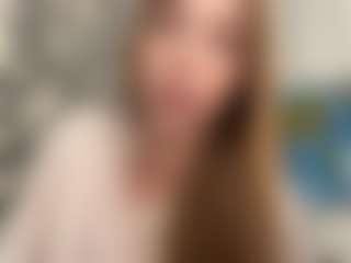 LaraeThurrell's Live Sex Cam Show