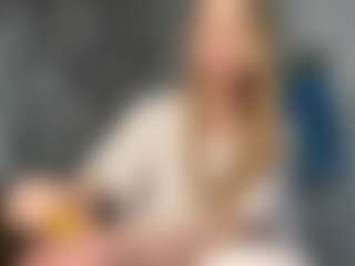LaraeThurrell's Live Sex Cam Show