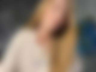 LaraeThurrell's Live Sex Cam Show