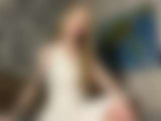LaraeThurrell's Live Sex Cam Show