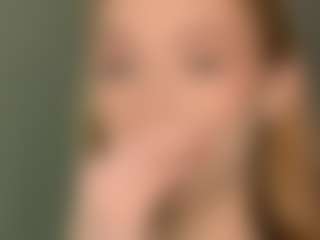 LaraeThurrell's Live Sex Cam Show