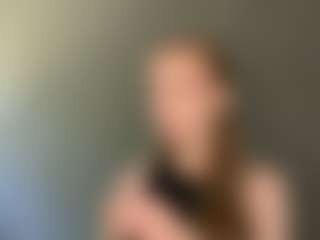 LaraeThurrell's Live Sex Cam Show