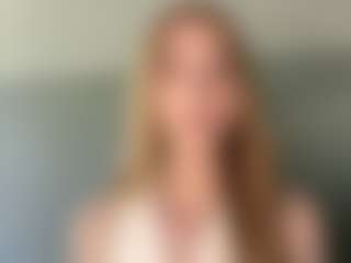 LaraeThurrell's Live Sex Cam Show