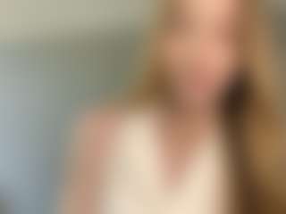 LaraeThurrell's Live Sex Cam Show