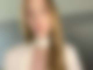 LaraeThurrell's Live Sex Cam Show