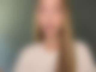LaraeThurrell's Live Sex Cam Show
