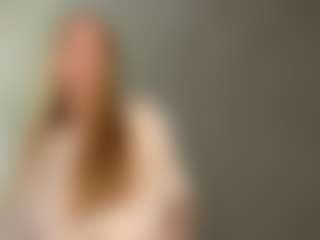 LaraeThurrell's Live Sex Cam Show