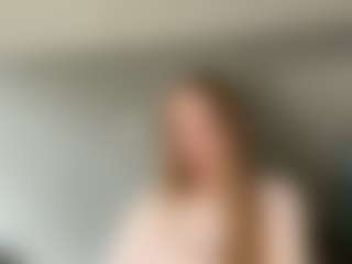 LaraeThurrell's Live Sex Cam Show