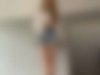LaraeThurrell's Live Sex Cam Show