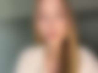 LaraeThurrell's Live Sex Cam Show