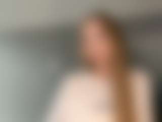 LaraeThurrell's Live Sex Cam Show
