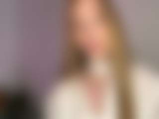 LaraeThurrell's Live Sex Cam Show