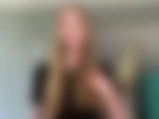 Live cam show with LaraeThurrell - Joi on slutload