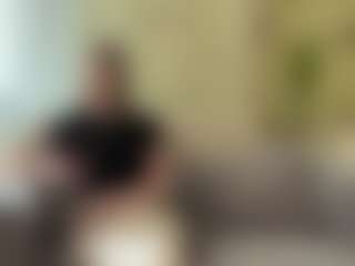 LaraeThurrell's Live Sex Cam Show