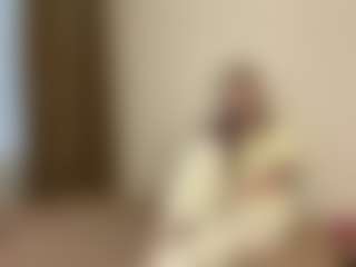 LaraeThurrell's Live Sex Cam Show