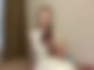LaraeThurrell's Live Sex Cam Show