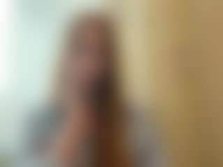 Live cam show with LaraeThurrell - Upskirt on crypto-cams