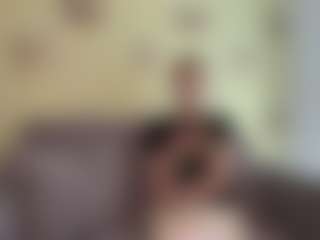 Live cam show with LaraeThurrell - Yoga on fapnchat