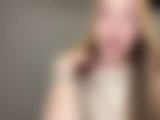 LaraeThurrell's Live Sex Cam Show
