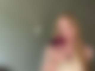 LaraeThurrell's Live Sex Cam Show