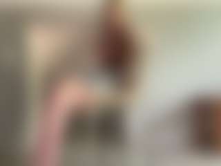 Show live cam dengan LaraeThurrell - Bikini di Camsoda