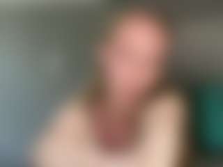 Live cam show with LaraeThurrell - Yoga on studioflirtlive.com