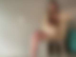 Show en direct avec LaraeThurrell - Oil sur Camsoda