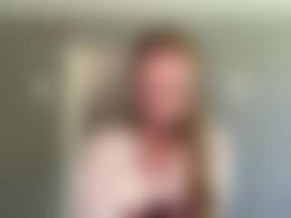 LaraeThurrell's Live Sex Cam Show