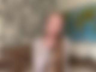 Live cam show with LaraeThurrell - Oil on Strip Flash - Live Sex Shows