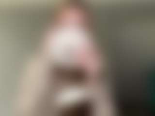 LaraeThurrell's Live Sex Cam Show