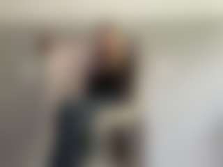 Live cam show with LaraeThurrell - Role Play on sexylive.show