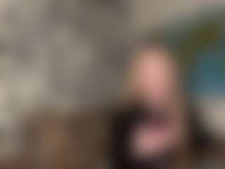LaraeThurrell's Live Sex Cam Show