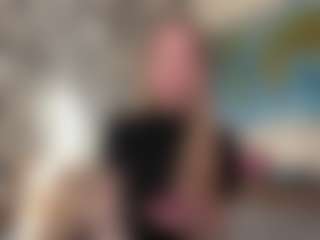 Live cam show with LaraeThurrell - Joi on SinfulBabes