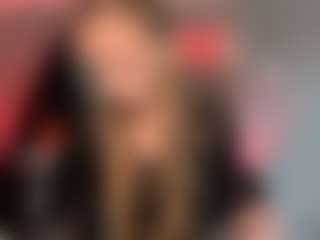 Live cam show with LaraeThurrell - Drinking on sexylive.show