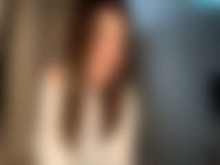 LouveniaPilati's Live Sex Cam Show