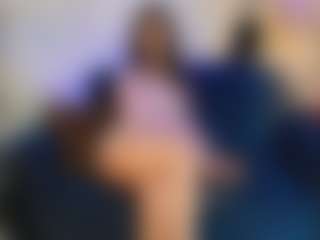 Live cam show with MelissaBahamon - Foot Fetish on luckytryst.com