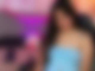 Live cam show with MelissaBahamon - Drinking on CamClone