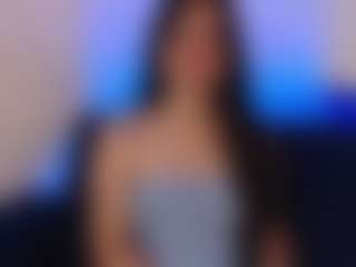 Live cam show with MelissaBahamon - Bedroom on Camsoda