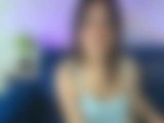 Live cam show with MelissaBahamon - Smoking on Free Soda