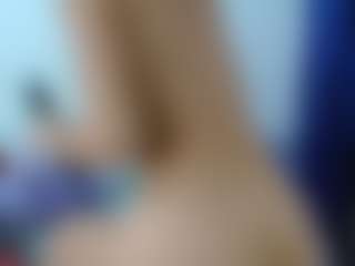 natashaa-roldan's Live Sex Cam Show